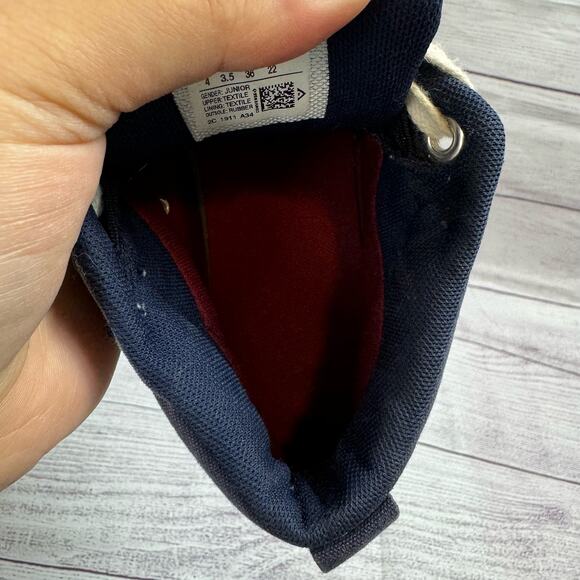 Converse All Stars Dark Blue Mid Cut Sneakers Junior Size 4 - Picture 7 of 10